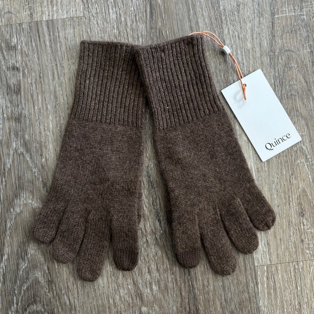 NWT Quince Mongolian Cashmere Gloves in Brown - One Size